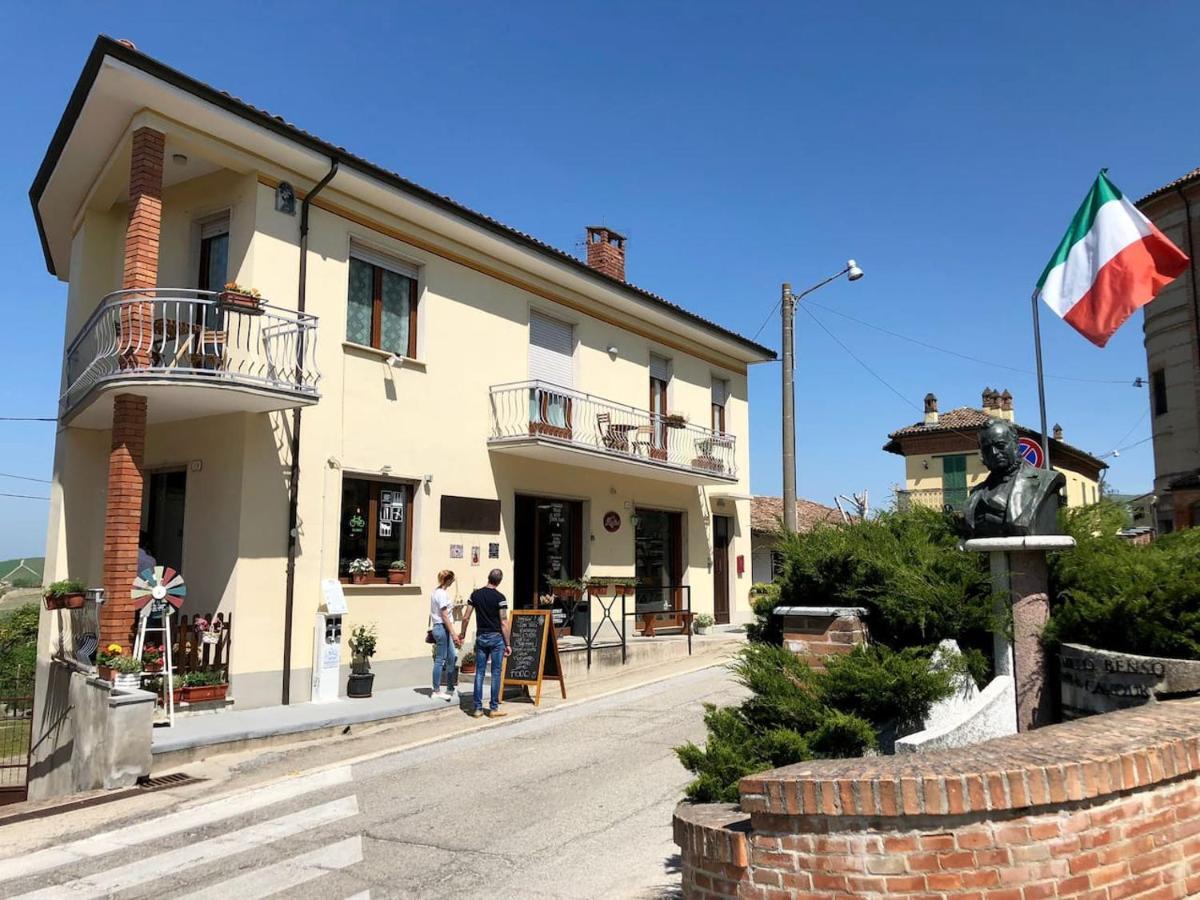 グリンツァーネ・カヴール Casa Dei Nonni #Charminglangaヴィラ エクステリア 写真