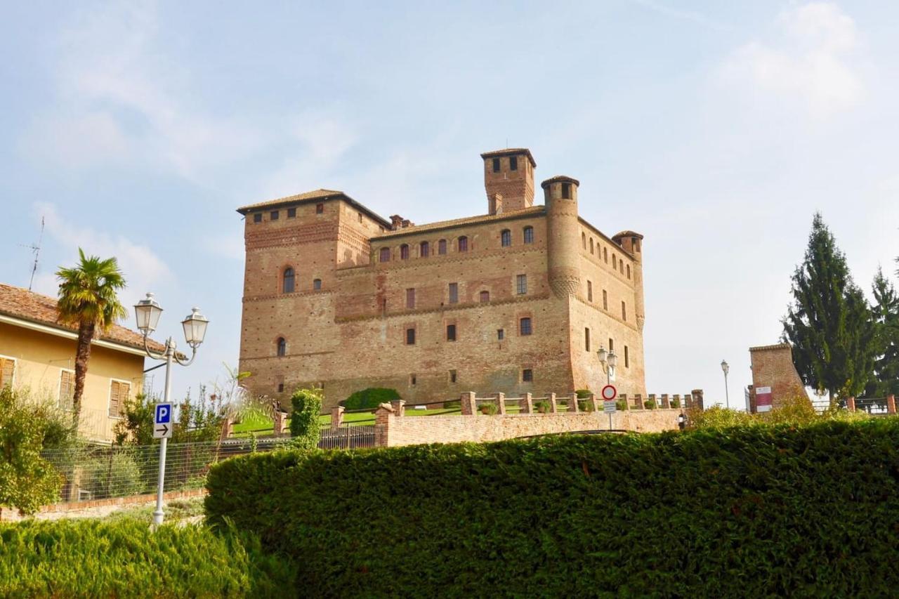 グリンツァーネ・カヴール Casa Dei Nonni #Charminglangaヴィラ エクステリア 写真